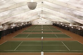 DoubleTree by Hilton Hotel St. Louis - Chesterfield