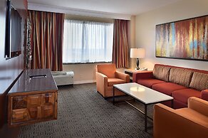 DoubleTree by Hilton Hotel St. Louis - Chesterfield