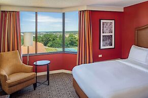 DoubleTree by Hilton Hotel St. Louis - Chesterfield
