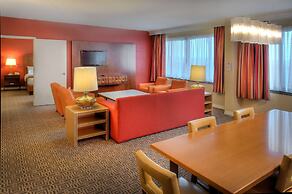 DoubleTree by Hilton Hotel St. Louis - Chesterfield