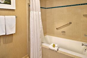 DoubleTree by Hilton Hotel St. Louis - Chesterfield