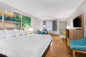 Days Inn by Wyndham N Orlando/Casselberry