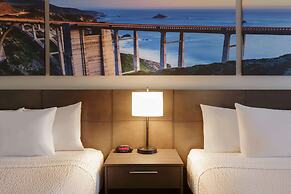 Days Inn & Suites by Wyndham Anaheim At Disneyland Park