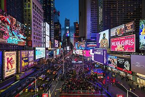 Renaissance New York Times Square Hotel by Marriott