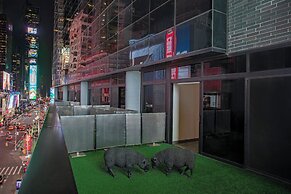 Renaissance New York Times Square Hotel by Marriott