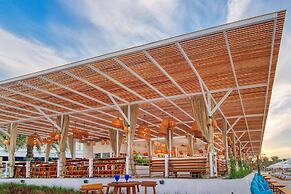 Radisson Blu Hotel & Resort, Abu Dhabi Corniche