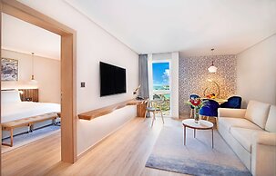 Radisson Blu Hotel & Resort, Abu Dhabi Corniche