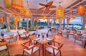 Radisson Blu Hotel & Resort, Abu Dhabi Corniche