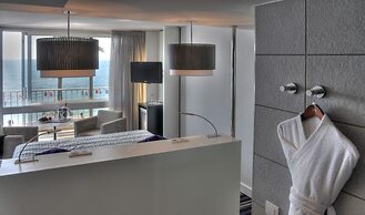 Mercure Nice Promenade Des Anglais