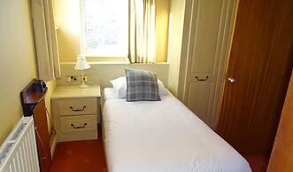 Donington Manor Hotel