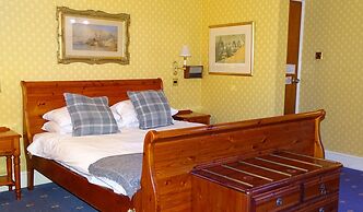 Donington Manor Hotel