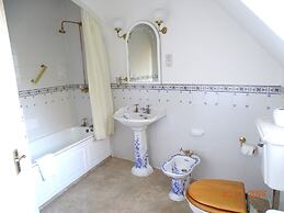 Donington Manor Hotel