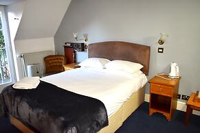 Donington Manor Hotel