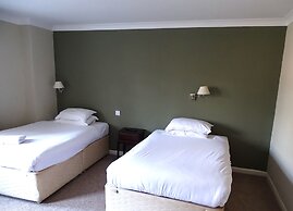 Donington Manor Hotel