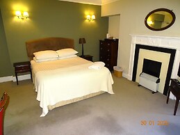 Donington Manor Hotel