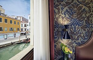 Hotel American Dinesen