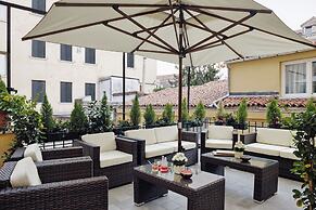 Hotel American Dinesen