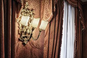 Hotel American Dinesen