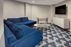 Sheraton Eatontown Hotel