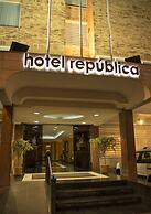 Hotel República