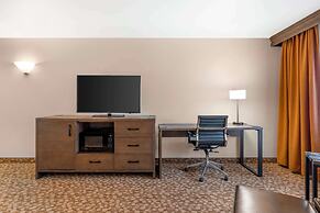 Best Western Plus Mill Creek Inn