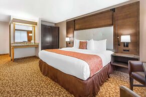 Best Western Plus Mill Creek Inn