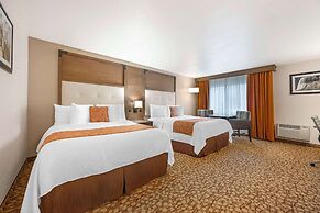 Best Western Plus Mill Creek Inn