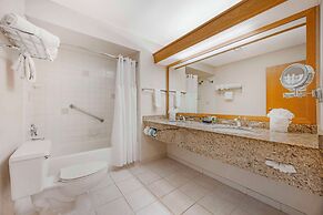 Best Western Plus Mill Creek Inn