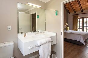 Protea Hotel by Marriott Oudtshoorn Riempie Estate