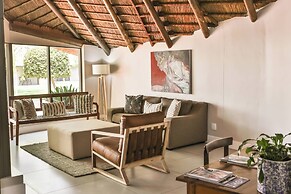 Protea Hotel by Marriott Oudtshoorn Riempie Estate