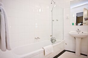 Protea Hotel by Marriott Oudtshoorn Riempie Estate