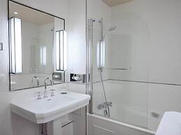 Hotel & Spa Le Grand Monarque, Best Western Premier Collection