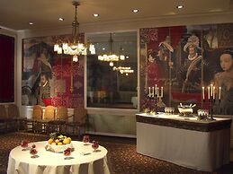 Hotel & Spa Le Grand Monarque, Best Western Premier Collection