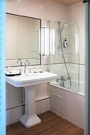 Hotel & Spa Le Grand Monarque, Best Western Premier Collection