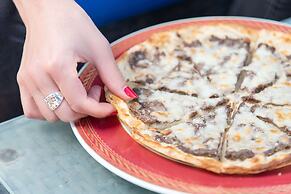 Radisson Blu Hotel & Resort, Al Ain