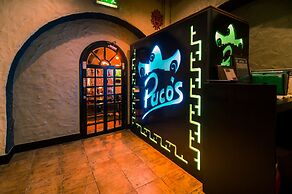 Radisson Blu Hotel & Resort, Al Ain