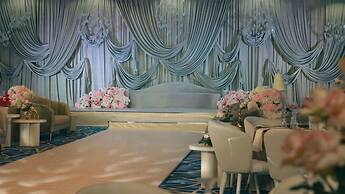 Radisson Blu Hotel & Resort, Al Ain