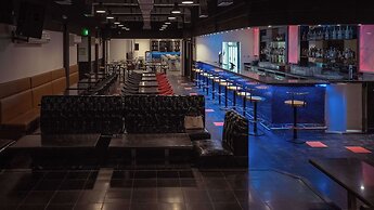 Radisson Blu Hotel & Resort, Al Ain