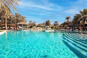Radisson Blu Hotel & Resort, Al Ain