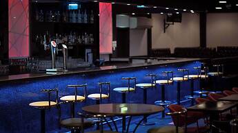 Radisson Blu Hotel & Resort, Al Ain