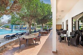 Radisson Blu Hotel & Resort, Al Ain