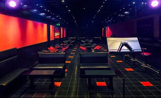 Radisson Blu Hotel & Resort, Al Ain