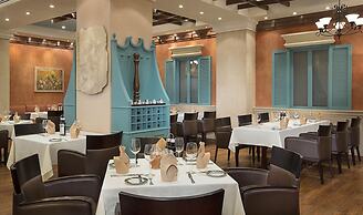 Radisson Blu Hotel & Resort, Al Ain