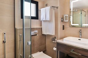 Radisson Blu Hotel & Resort, Al Ain