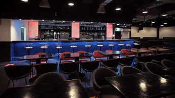 Radisson Blu Hotel & Resort, Al Ain