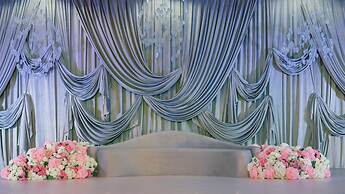 Radisson Blu Hotel & Resort, Al Ain