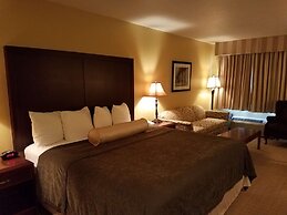 Best Western Salbasgeon Inn & Suites Of Reedsport
