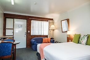 Country Pathfinder Motor Inn