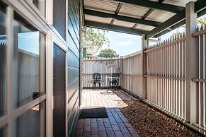 Country Pathfinder Motor Inn