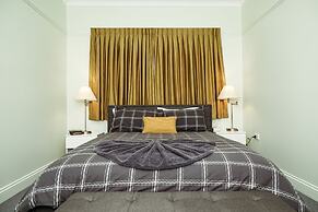 Country Pathfinder Motor Inn